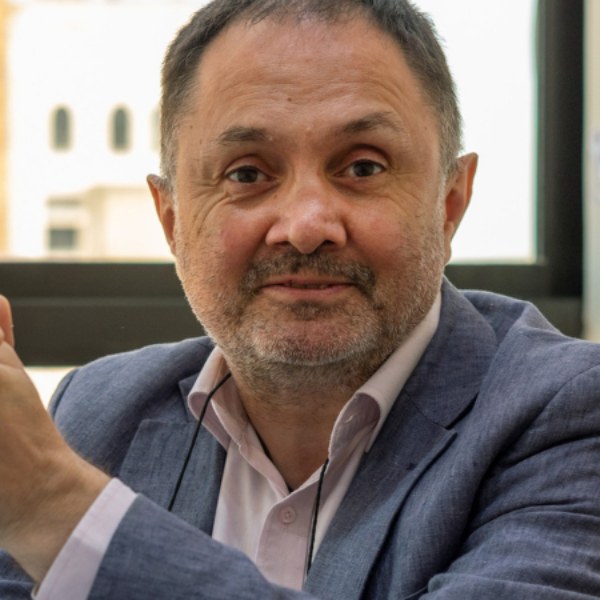 Zahi, CEO