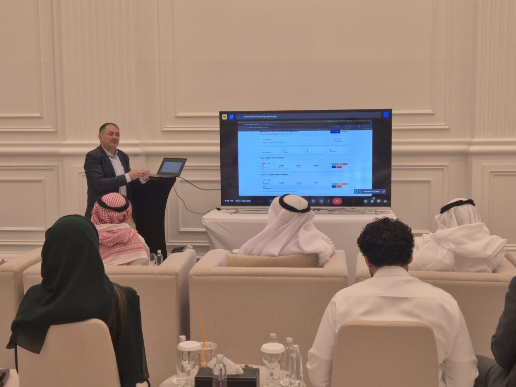 Zahi Explaining2